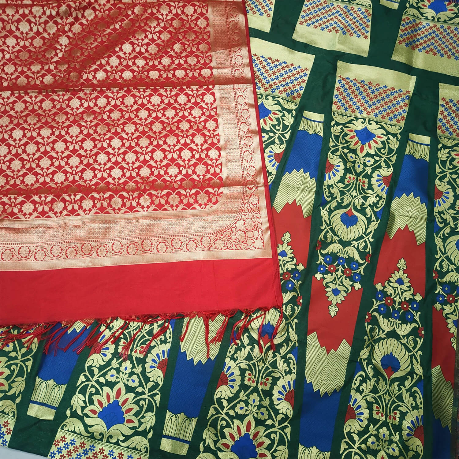 Meenakari 24 Kalli Pure Crepe Silk Banarasi Handloom Lahenga Bottle Green