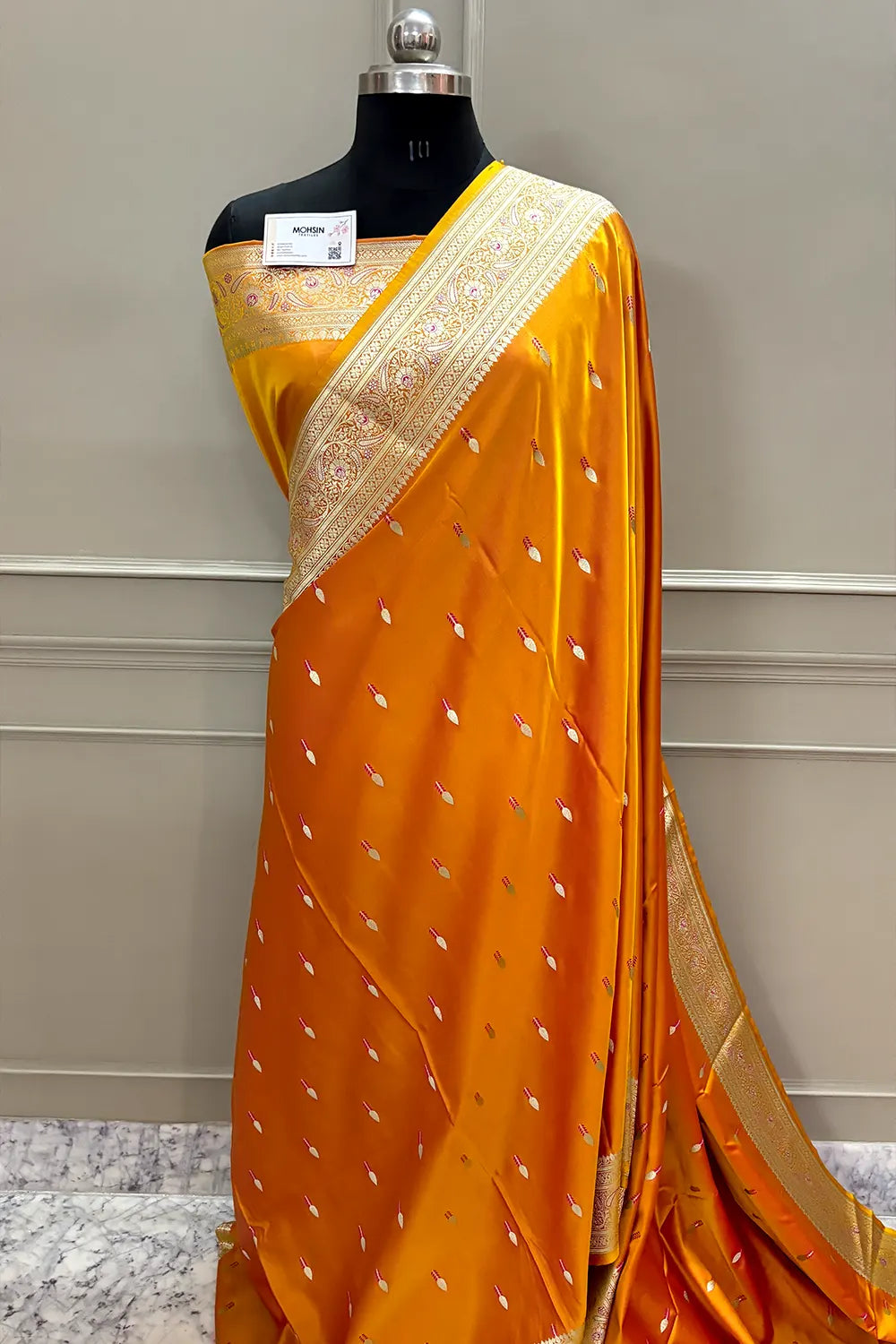 Mustard Tilak Buti Katan Silk Banarasi Saree