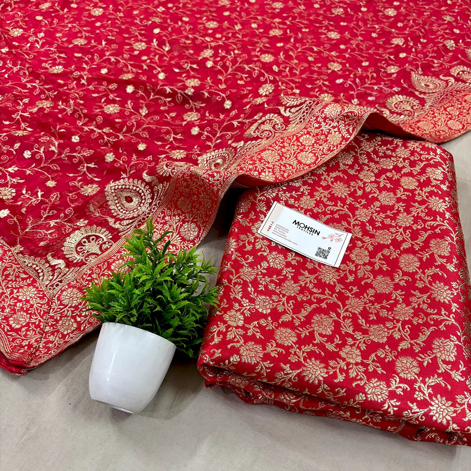 Peach Golden Zari Kimkhab Silk Banarasi Gharara
