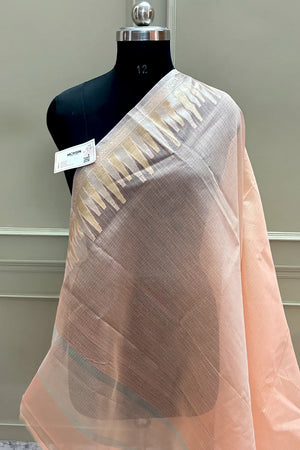 Peach Plain Moonga Check Silk Saree
