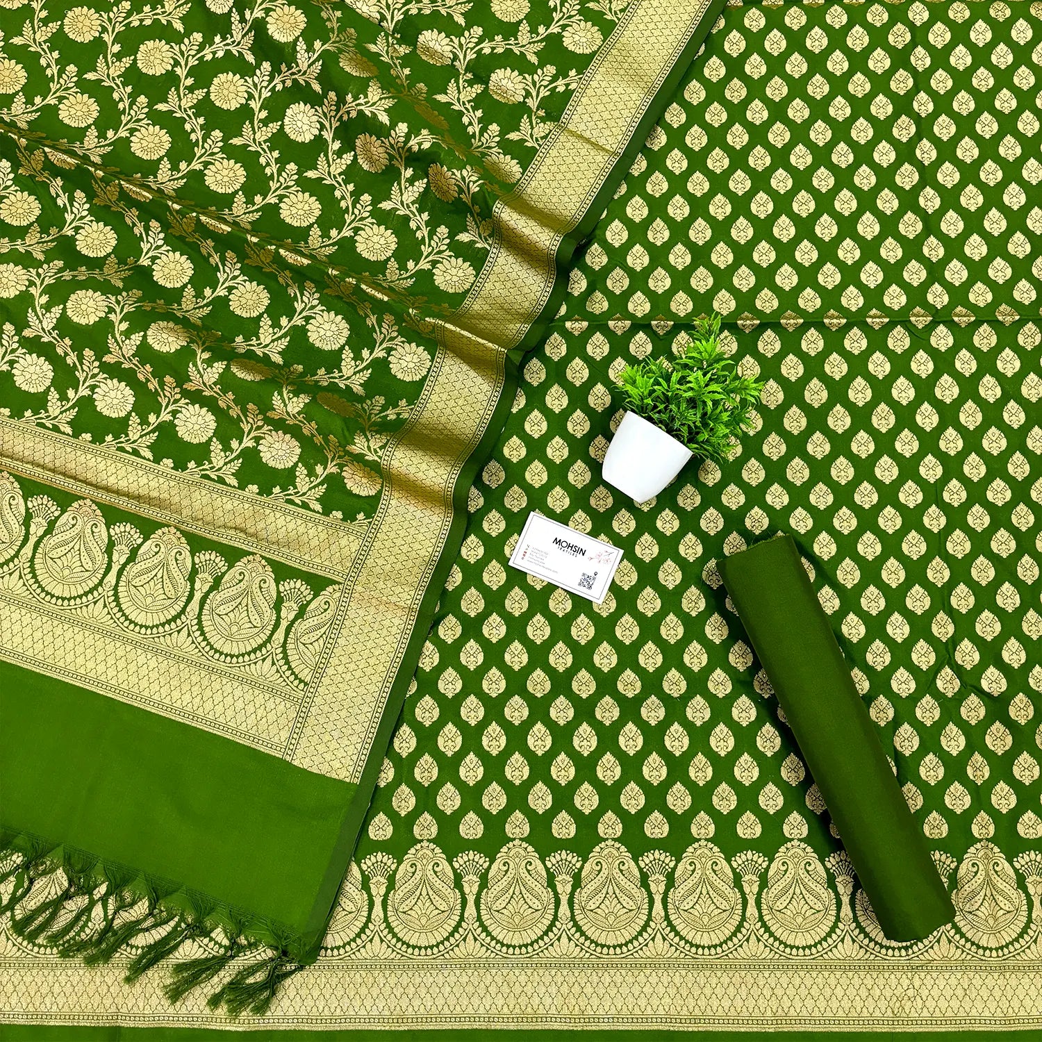 Mehendi Gumbad Buti Katan Silk Banarasi Suit