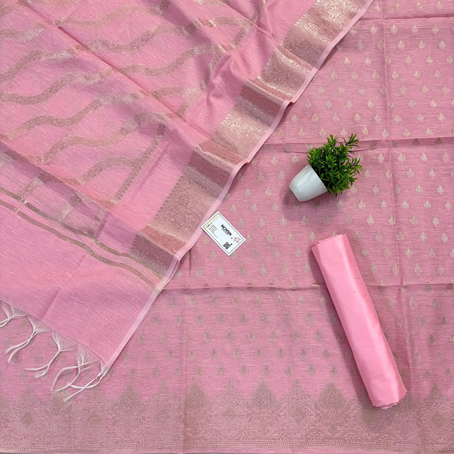 Pink Golden Zari Linen Silk Banarasi Suit