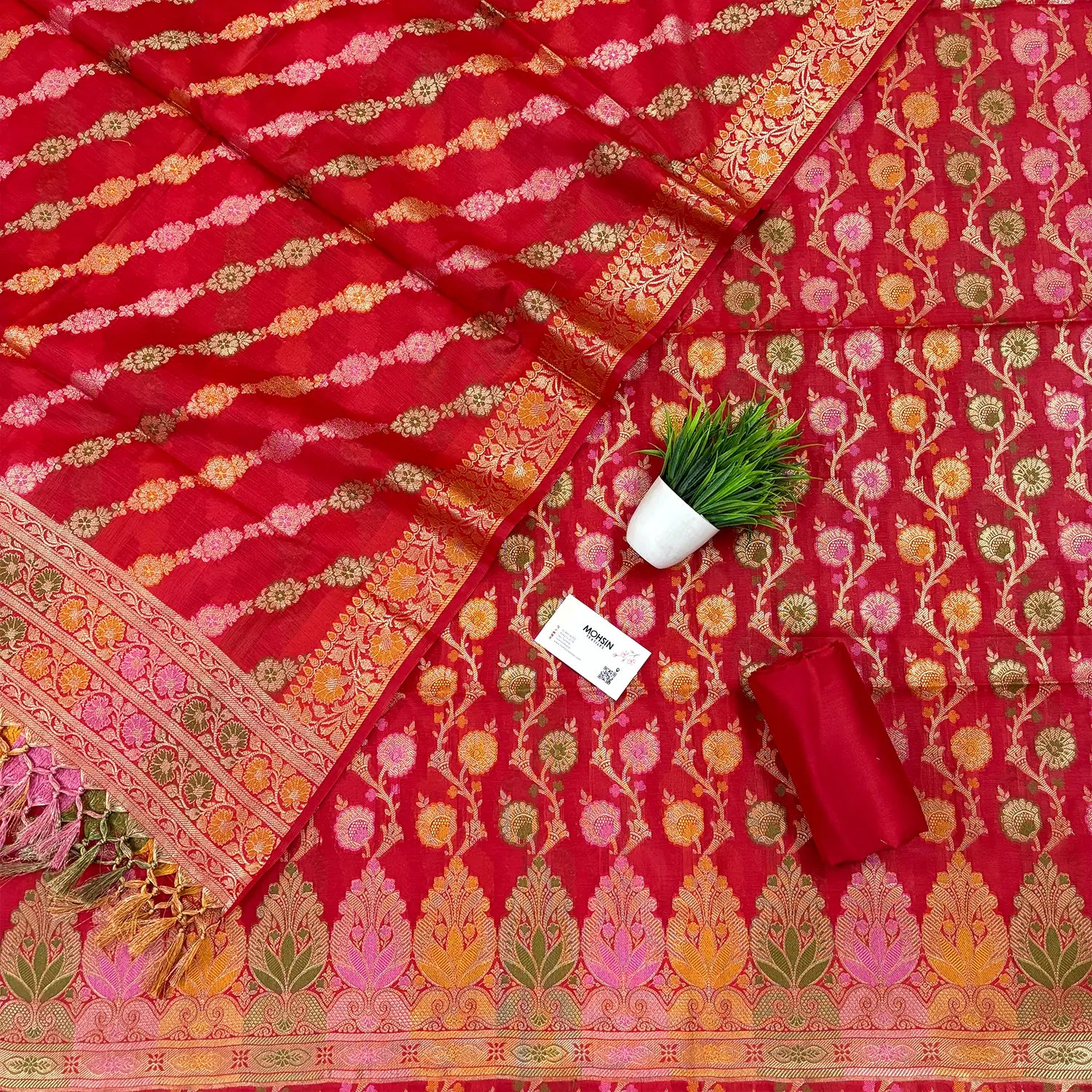 Red Sindhuri Phool Resham Silk Banarasi Suit