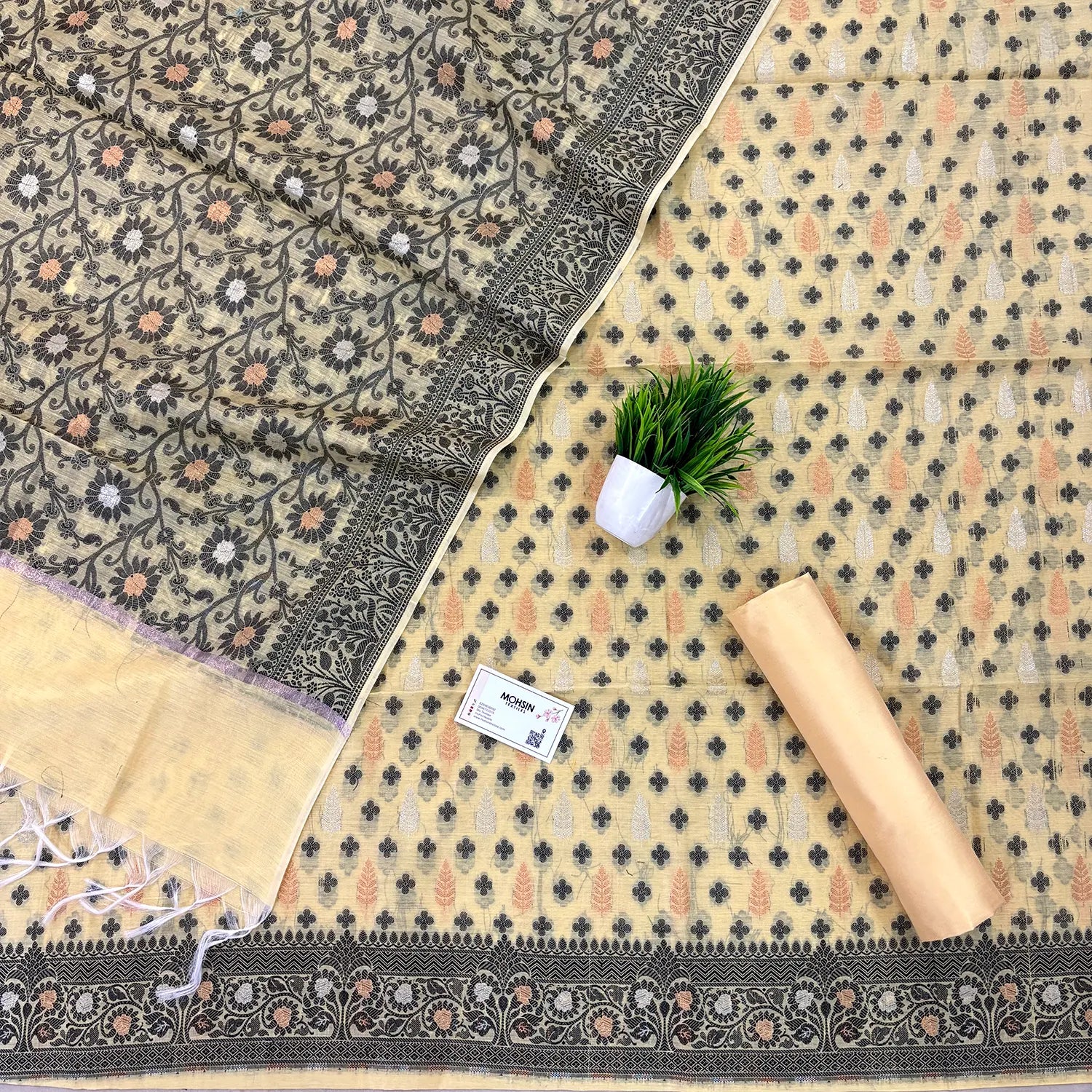 Yellow Resham Zari Banarasi Silk Suit