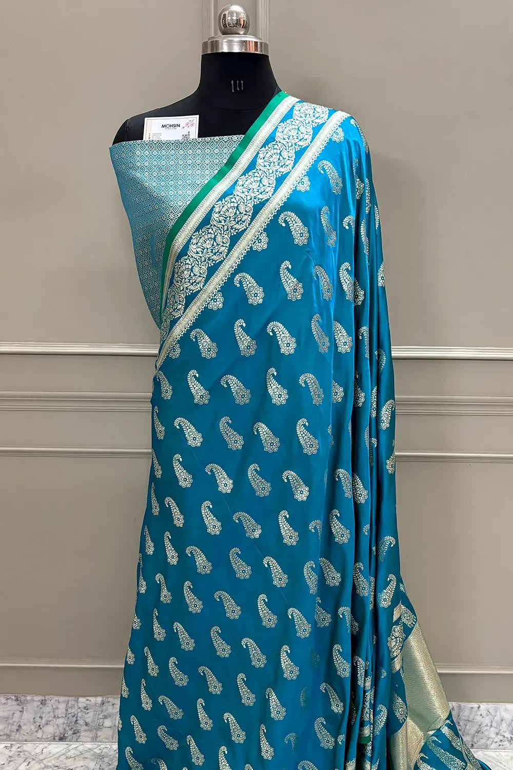 Firozi Unicorn Buti Katan Silk Banarasi Saree