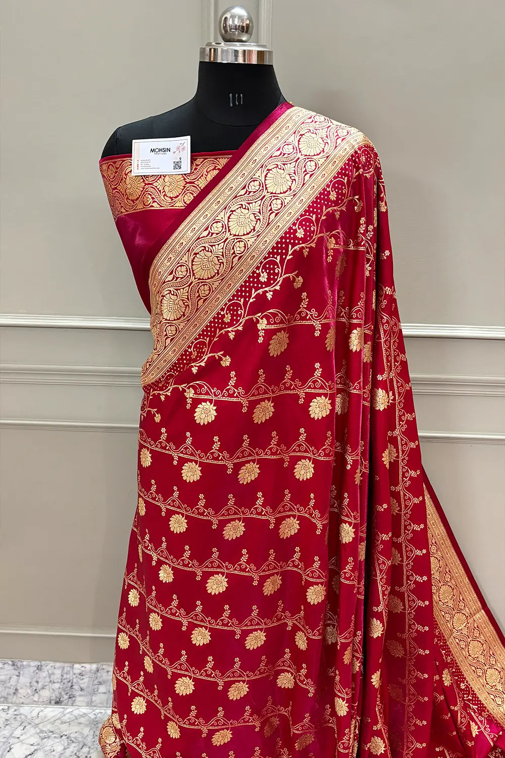 Pinkish Red Bhawar Jaal Katan Silk Banarasi Saree