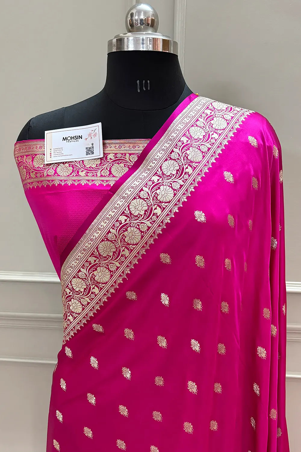 Pink Flying Buti Katan Silk Banarasi Saree