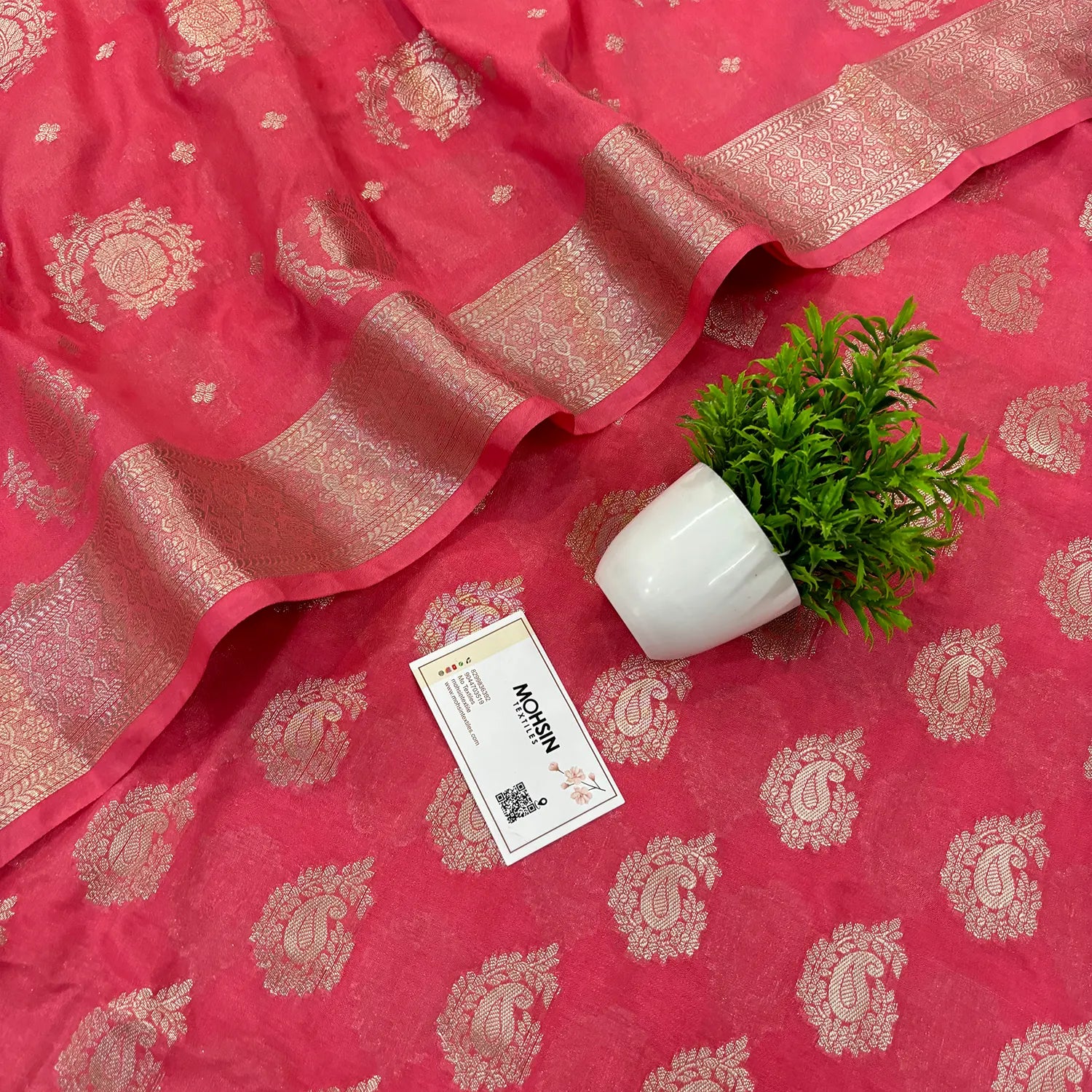 Peach Tilasmi Carry Katan Silk Banarasi Suit