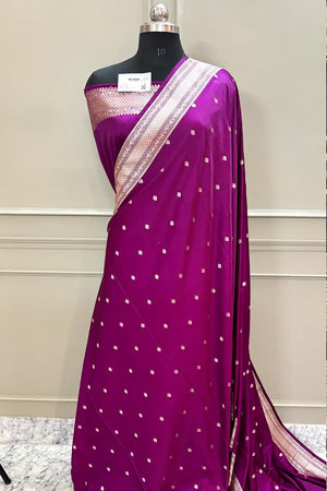 Magenta Wazir Buti Katan Silk Banarasi Saree