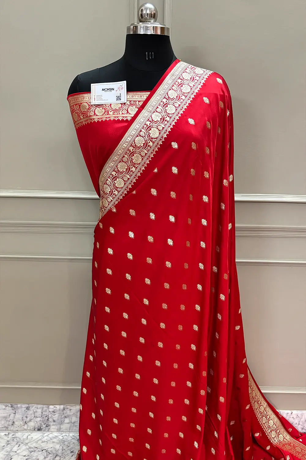 Red Flying Buti Katan Silk Banarasi Saree