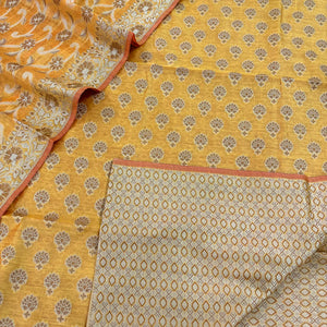 Yellow Pakki Carry Saleeb Cotton Silk Banarasi Suit