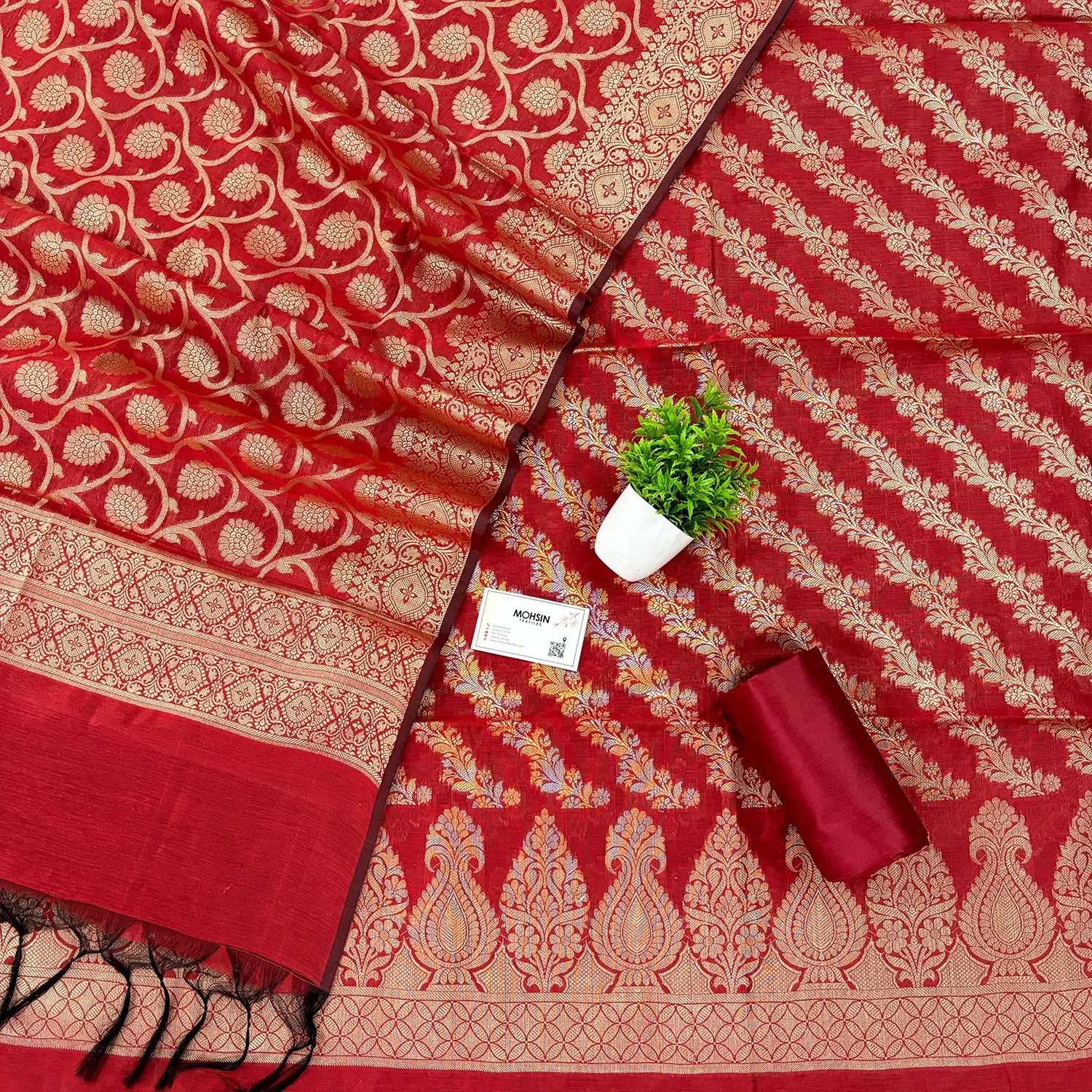 Maroon Kalgha Laheriya Banarasi Silk Suit