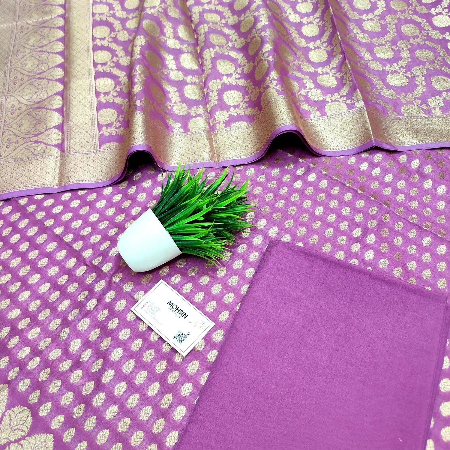 Lavender Kalli Buti Katan Silk Banarasi Suit