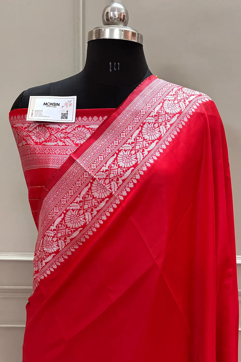 Red Plain Resham Zari Silky Banarasi Saree