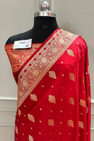 Red Queen Buti Katan Silk Banarasi Saree