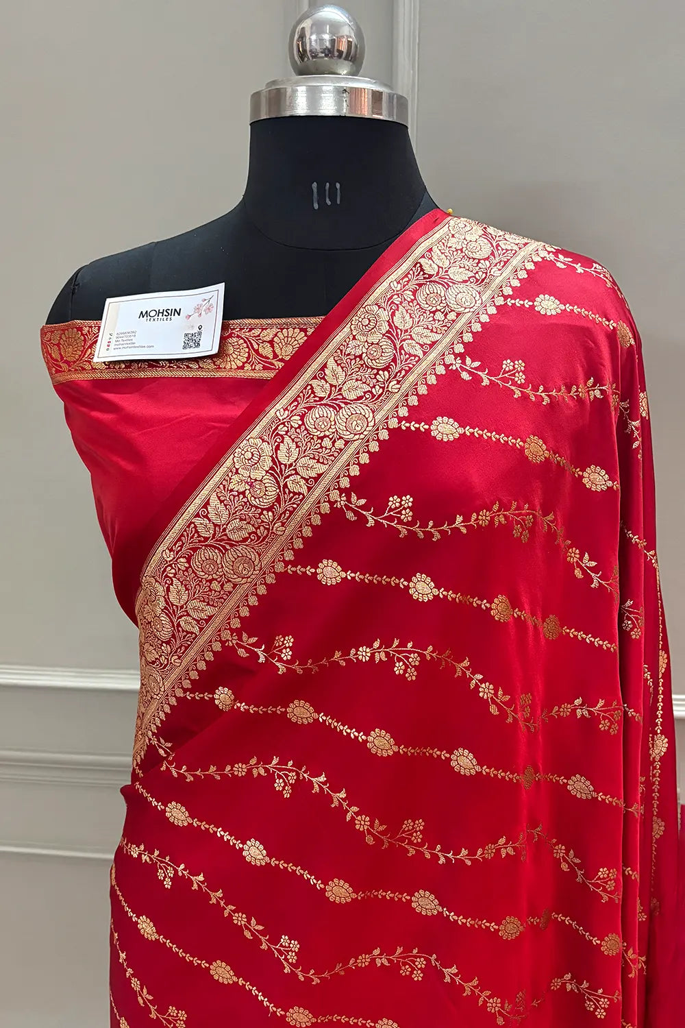 Red Sunehri Lehar Katan Silk Banarasi Saree