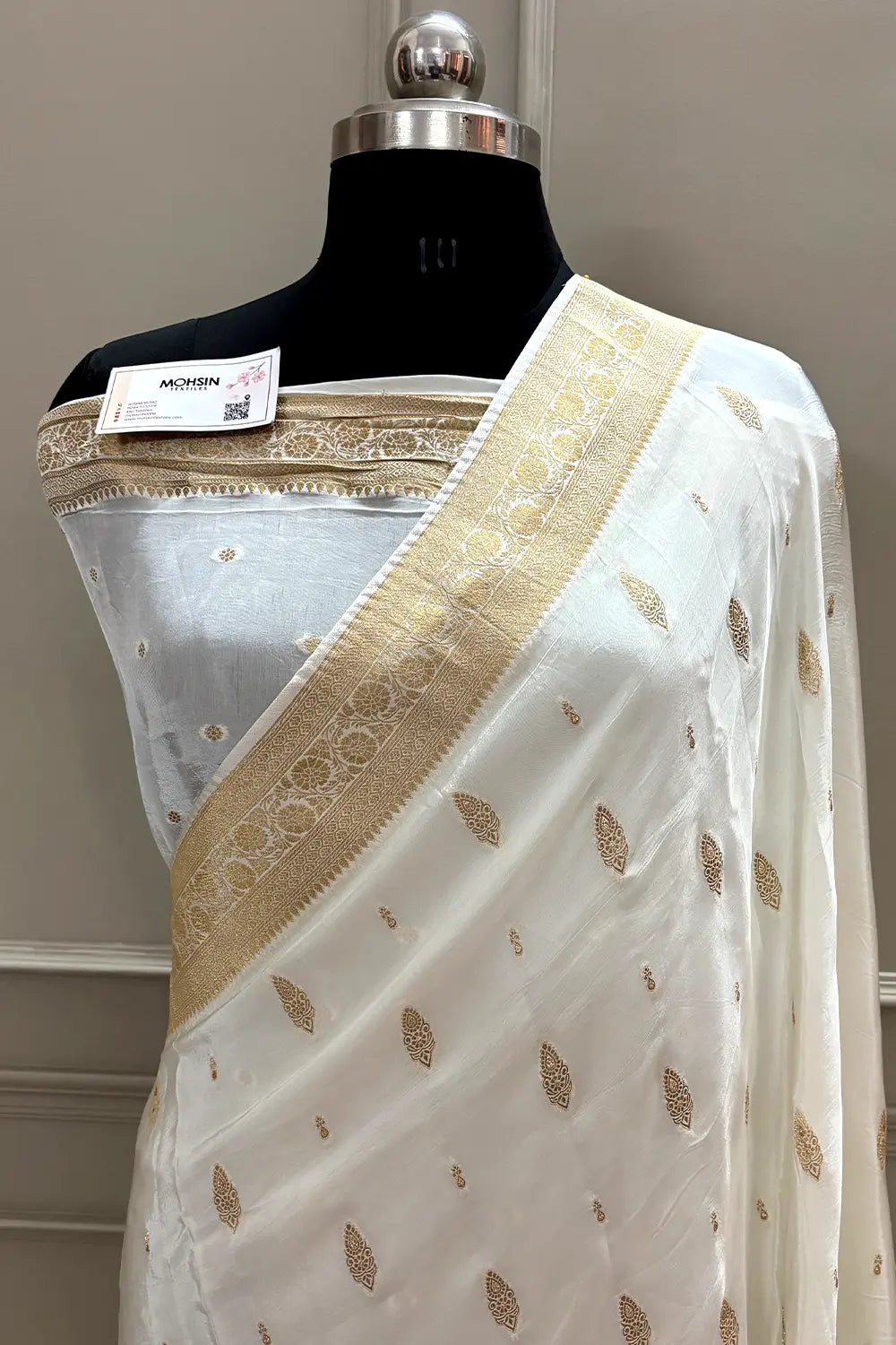 White Golden Zari Georgette Silk Banarasi Saree