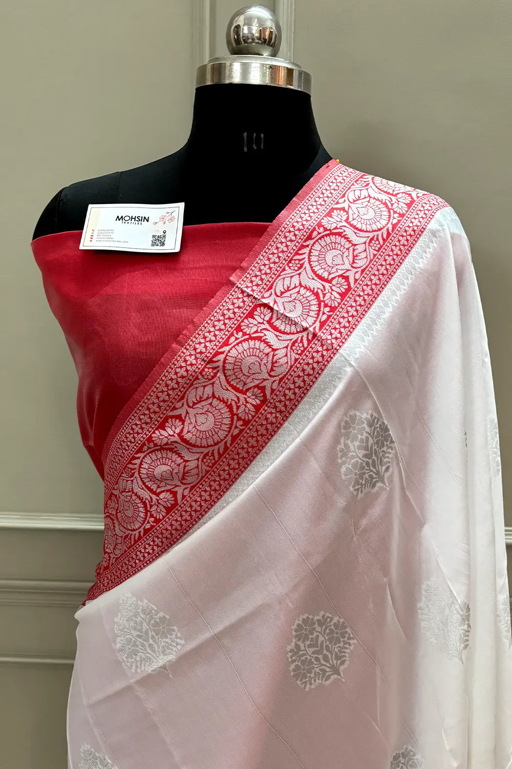 White and Red Resham Zari Silky Banarasi Saree