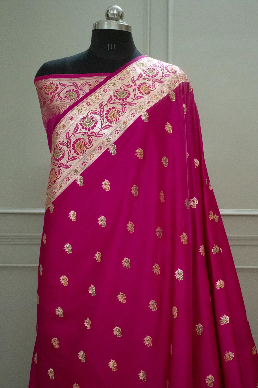 Pink Twins Buti Katan Silk Banarasi Saree