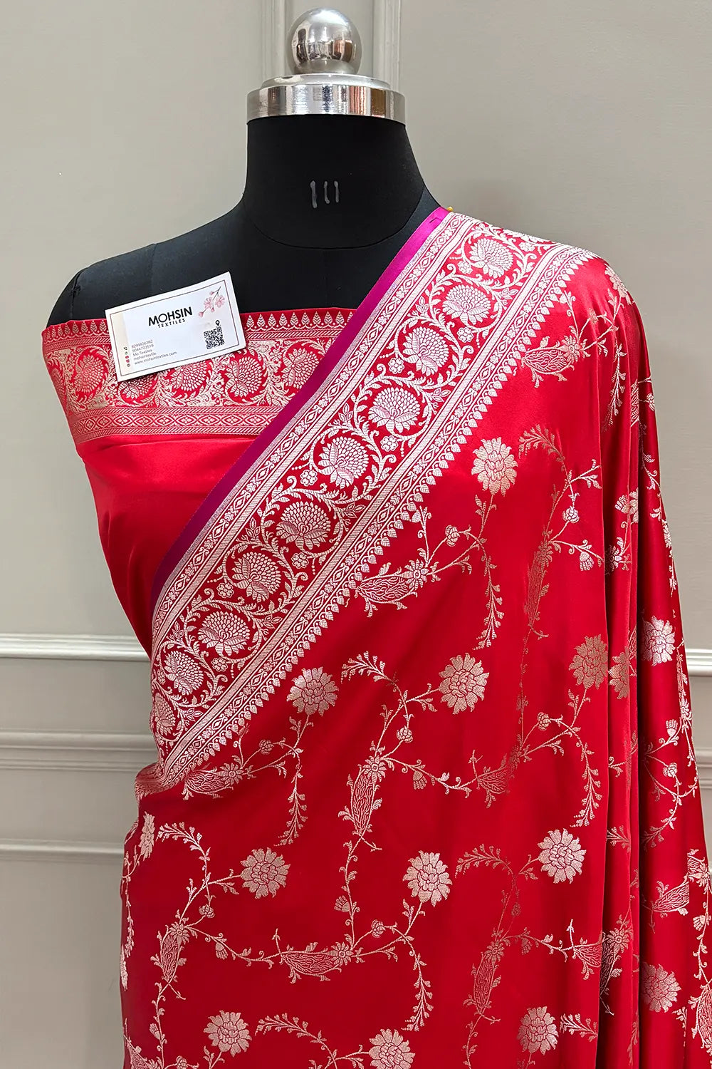 Red Makra Jaal Katan Silk Banarasi Saree