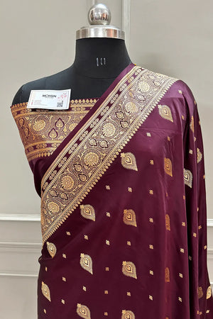 Wine Queen Buti Katan Silk Banarasi Saree