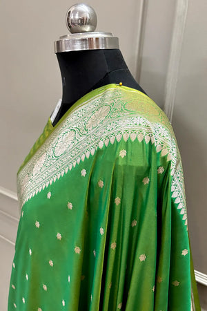 Mehendi Nanhikali Katan Silk Banarasi Saree