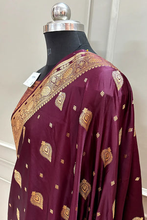 Wine Queen Buti Katan Silk Banarasi Saree