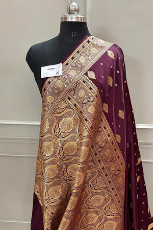 Wine Queen Buti Katan Silk Banarasi Saree