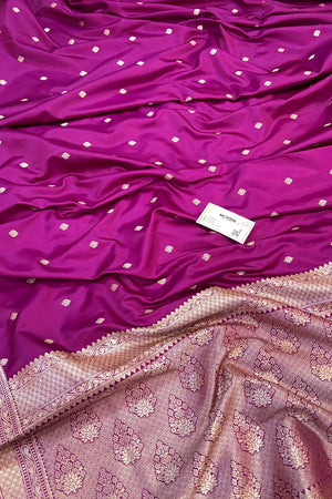 Magenta Wazir Buti Katan Silk Banarasi Saree