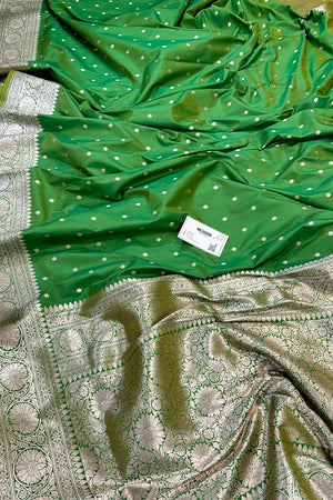 Mehendi Nanhikali Katan Silk Banarasi Saree