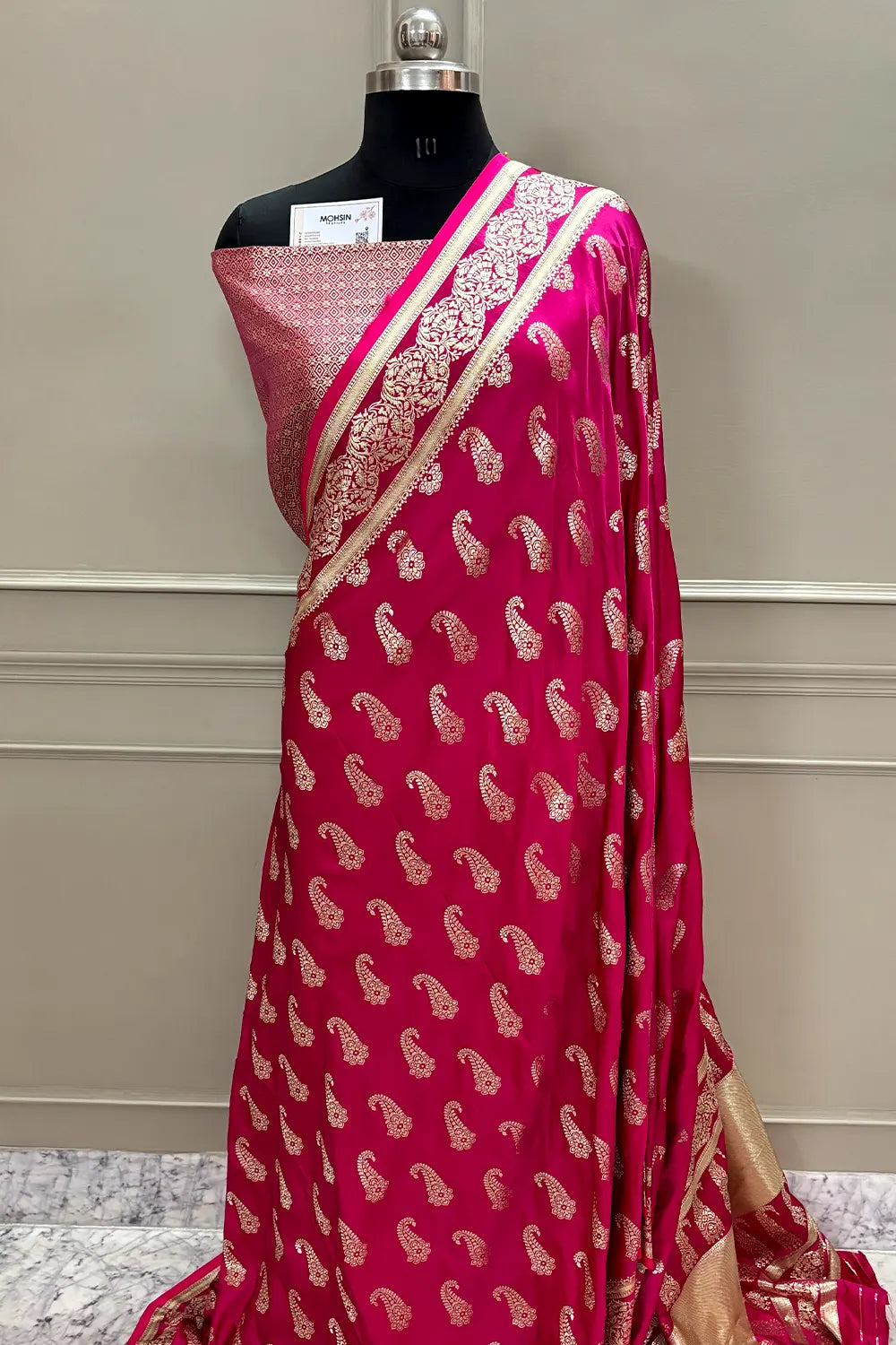 Pink Unicorn Buti Katan Silk Banarasi Saree