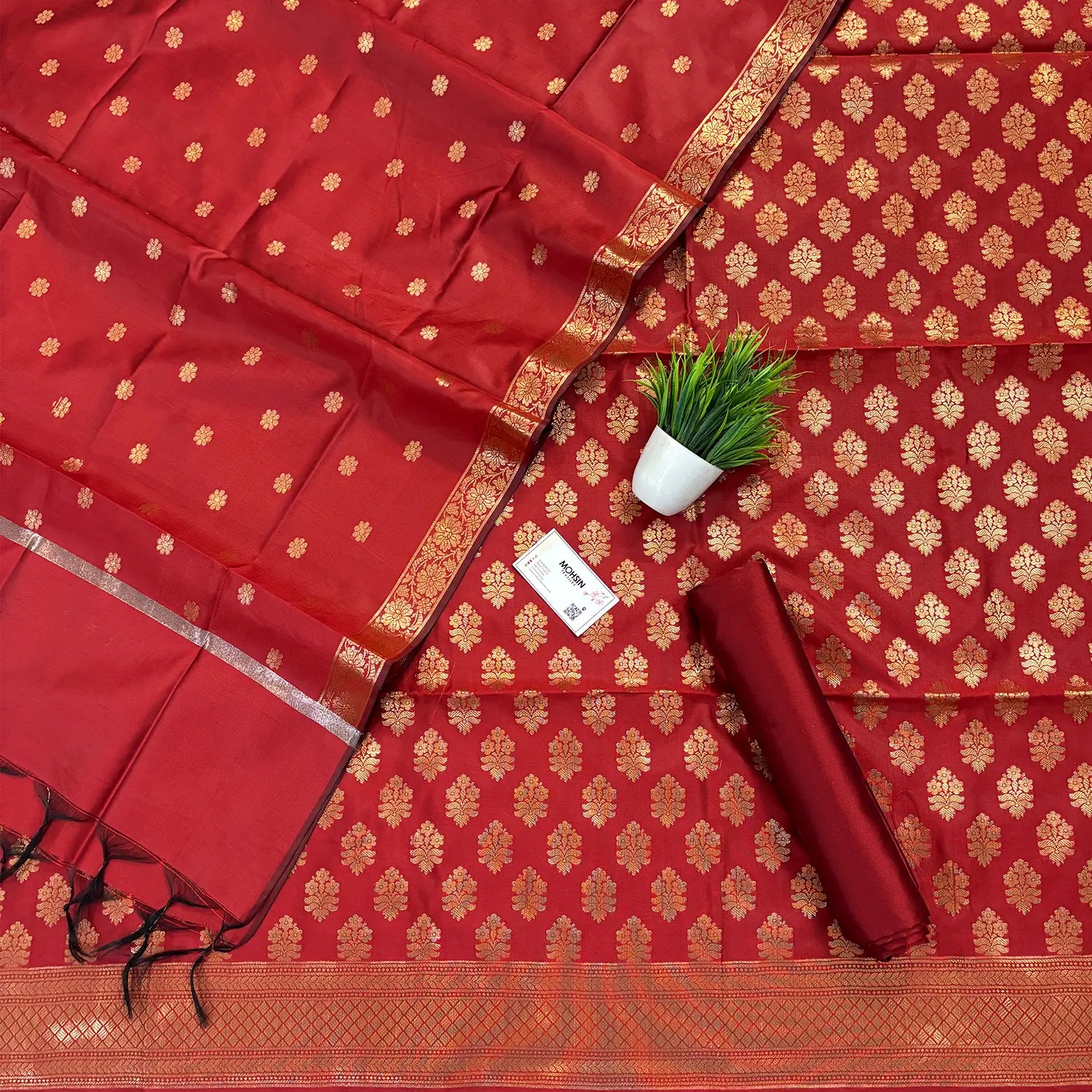 Red Tri Phool Satin Silk Banarasi Suit