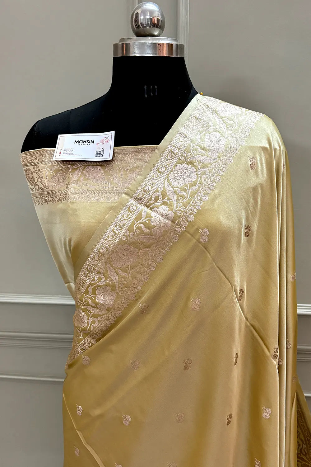 Yellow Babu Buti Katan Silk Banarasi Saree