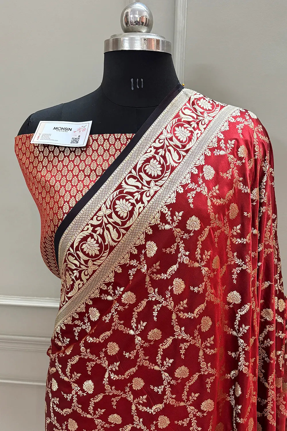 Maroon Chandramukhi Jaal Katan Silk Banarasi Saree
