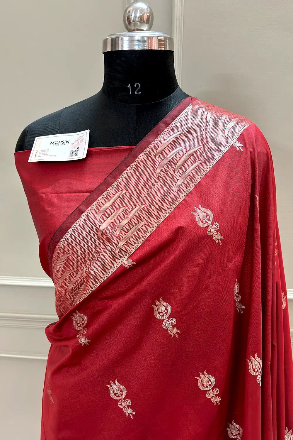 Red Kalyug Satin Silk Banarasi Saree