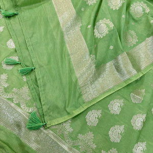Pista Tilasmi Carry Katan Silk Banarasi Suit