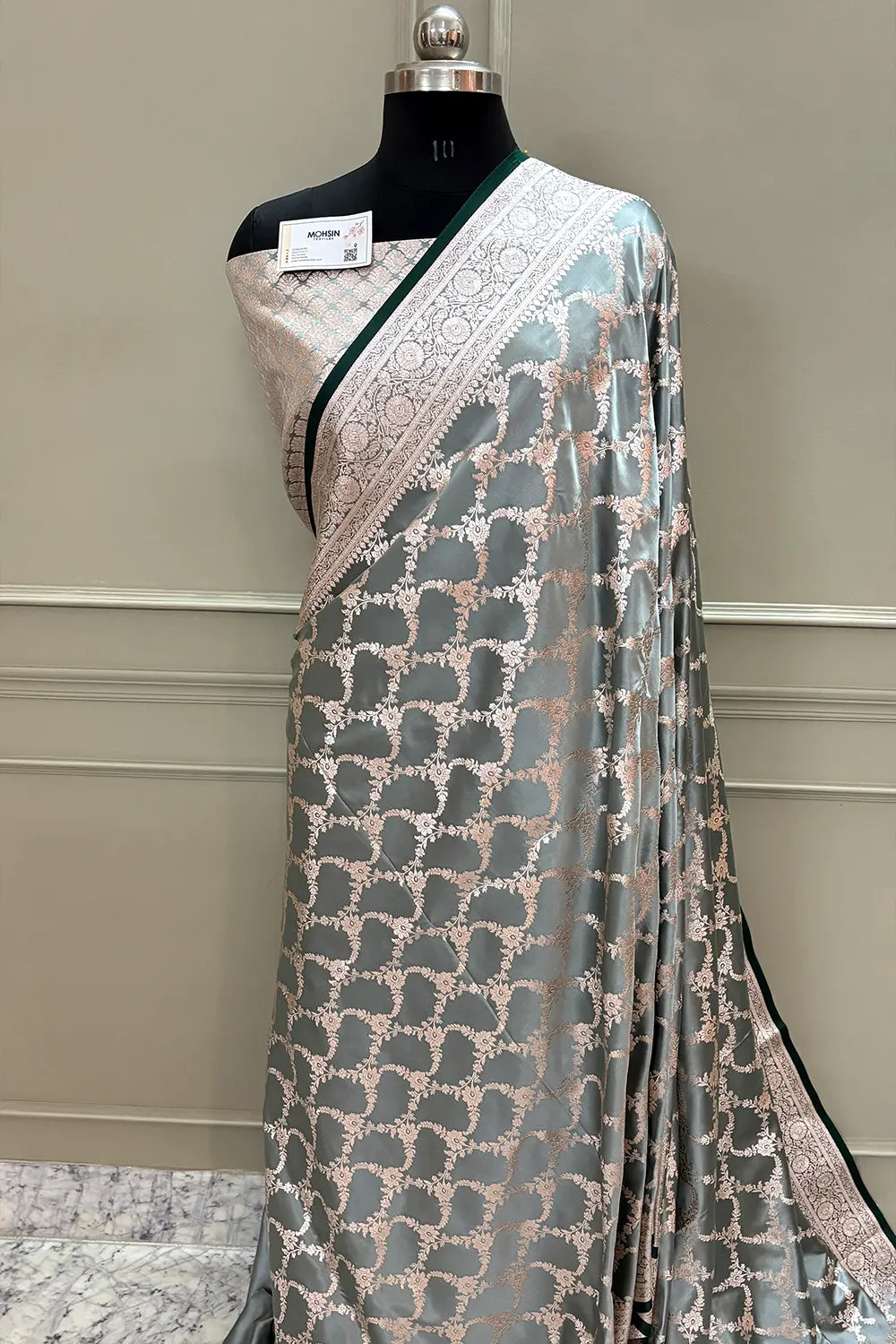 Bottle Green Scorpion Jaal Katan Silk Banarasi Saree