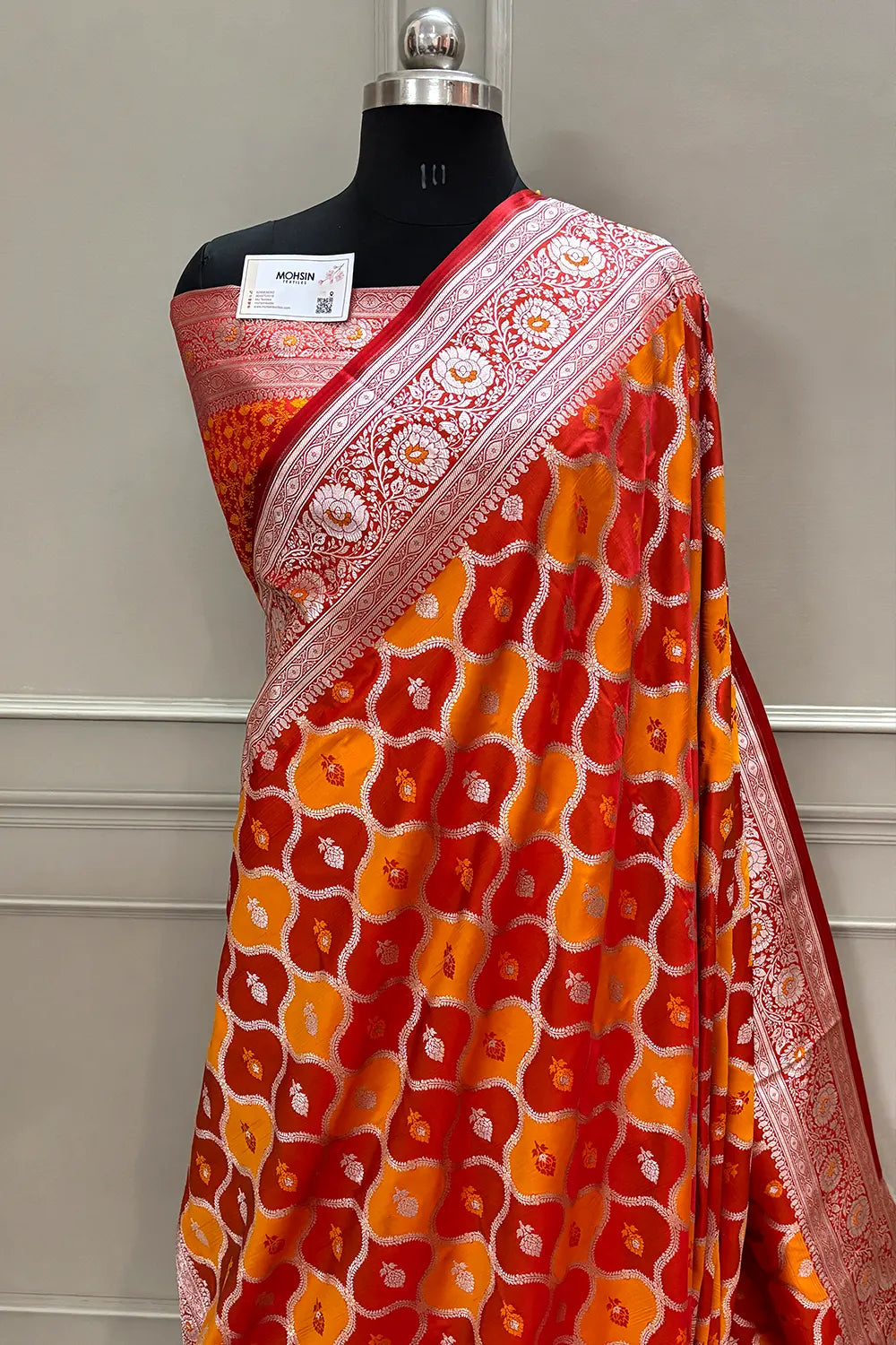 Maroon Ghulam Buti Katan Silk Banarasi Saree