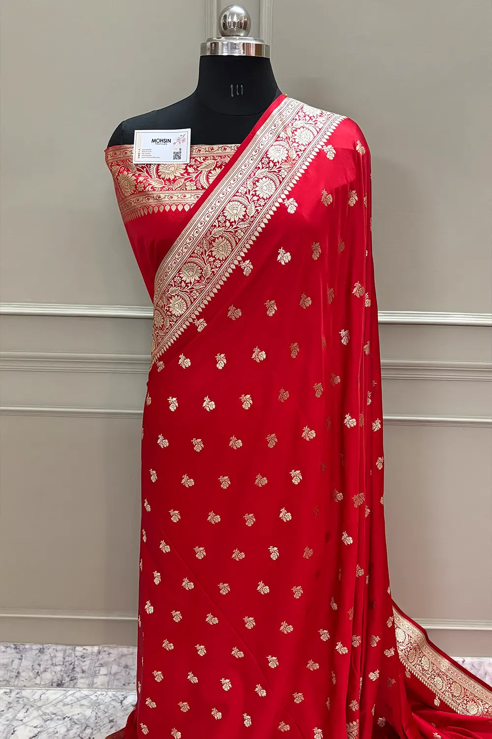 Red Chaman Buti Katan Silk Banarasi Saree