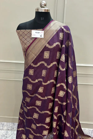 Wine Behti Ganga Chanderi Silk Banarasi Saree