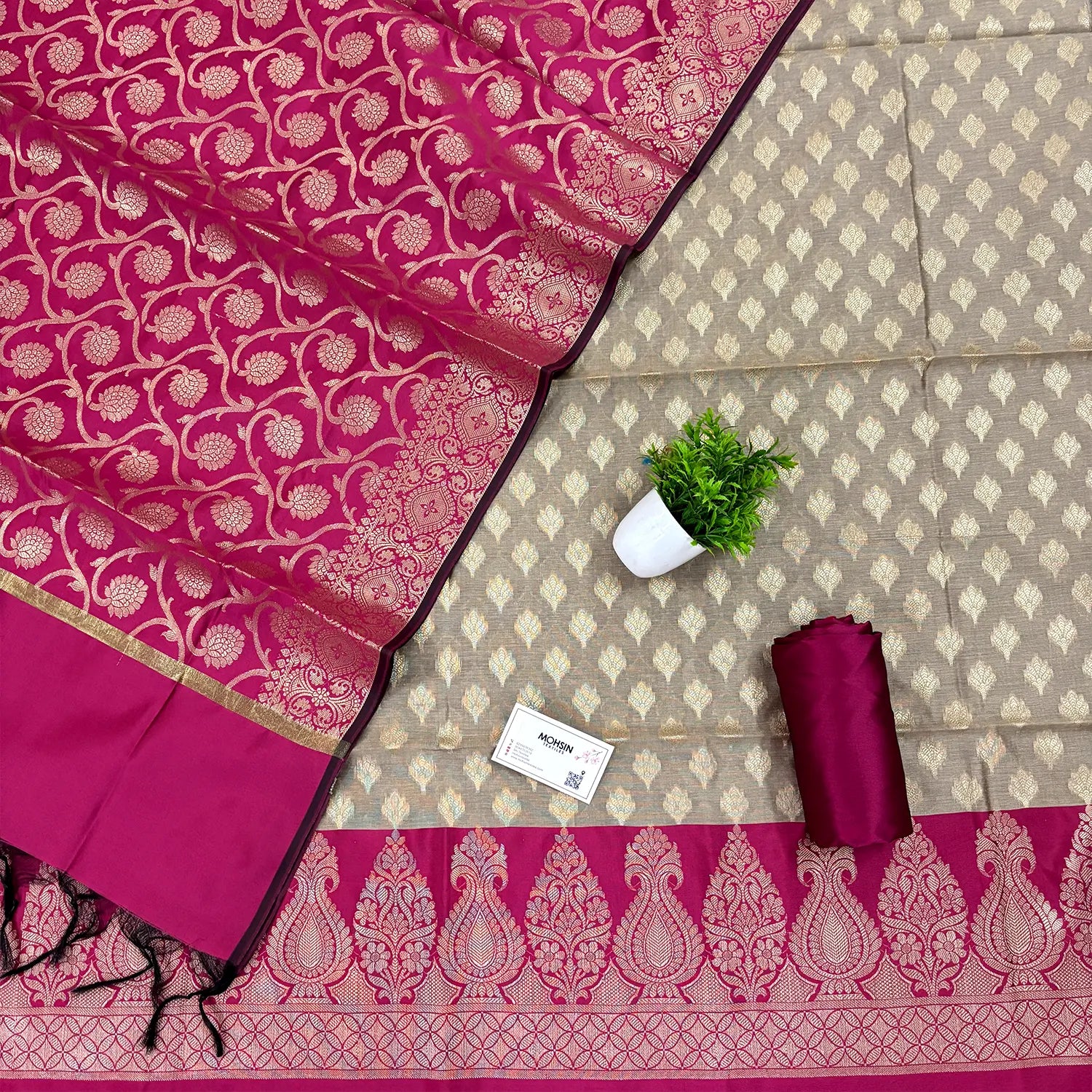 Beige and Pink Kalgha Patta Banarasi Silk Suit