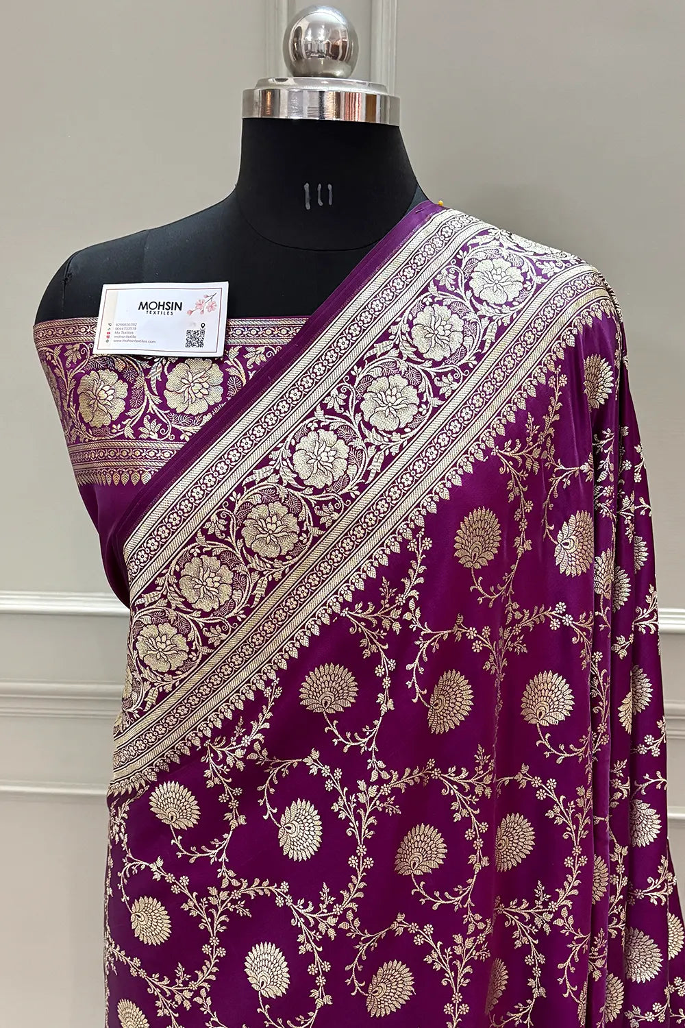 Magenta Pankhuri Jaal Katan Silk Banarasi Saree