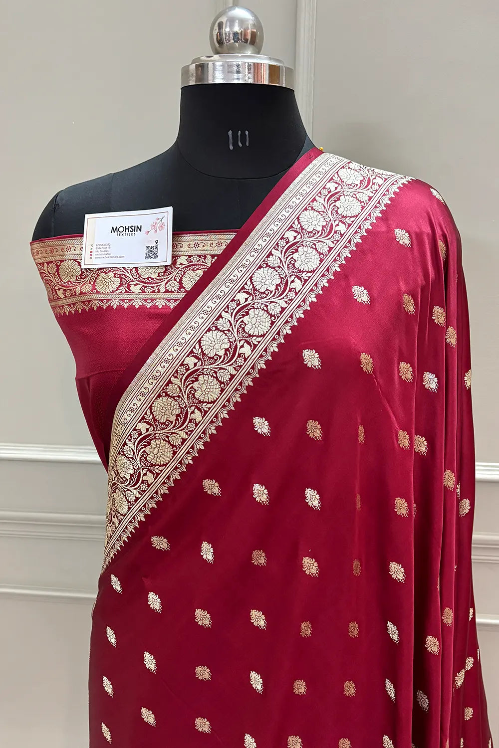 Maroon Flying Buti Katan Silk Banarasi Saree