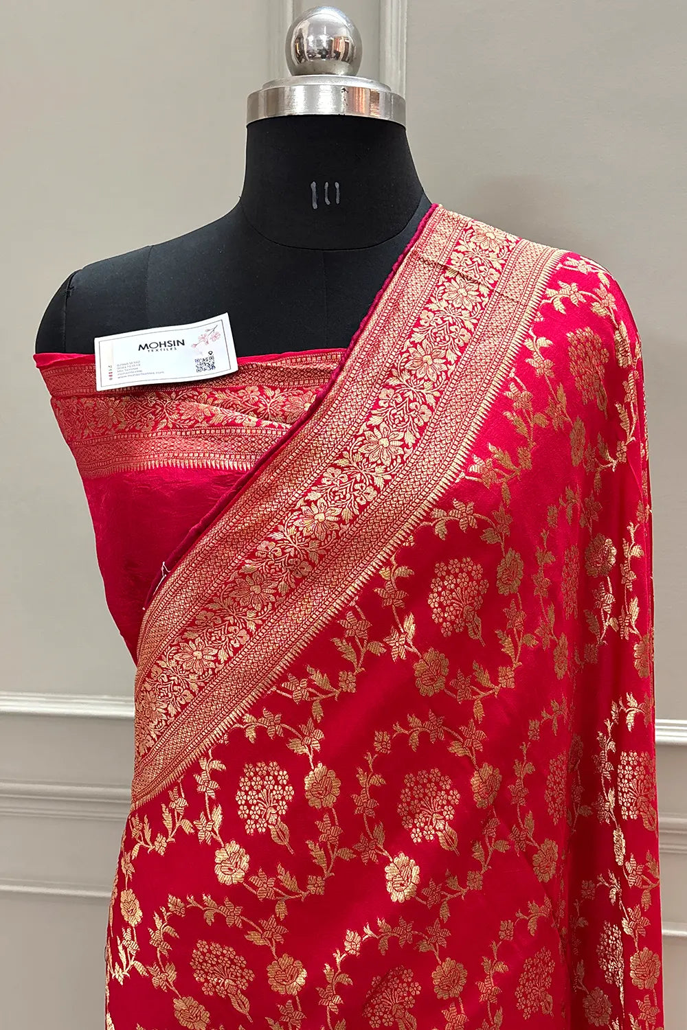 Pinkish Red Golden Zari Georgette Silk Banarasi Saree