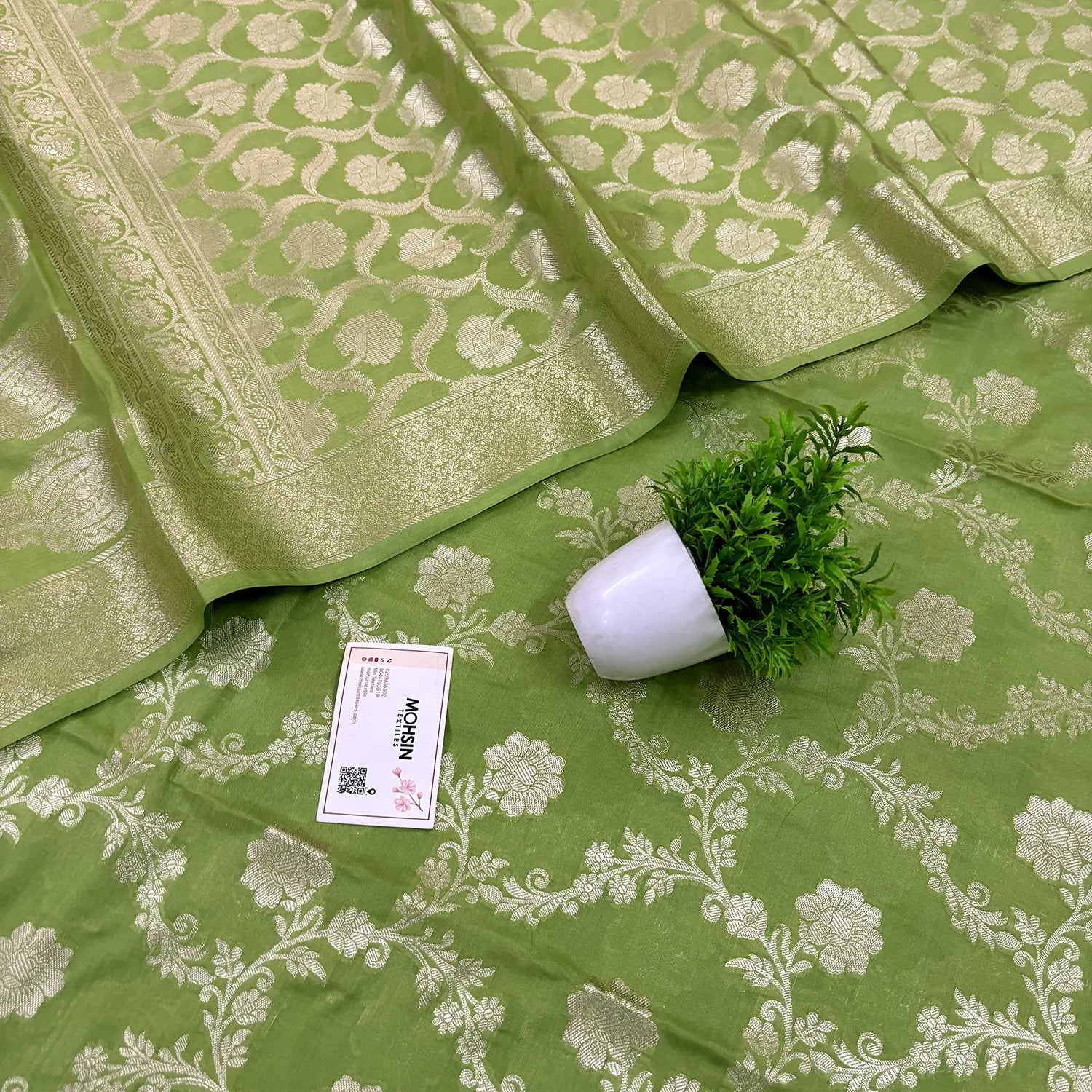 Pista Kashmiri Jaal Katan Silk Banarasi Suit