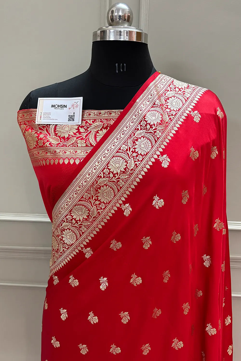 Red Chaman Buti Katan Silk Banarasi Saree
