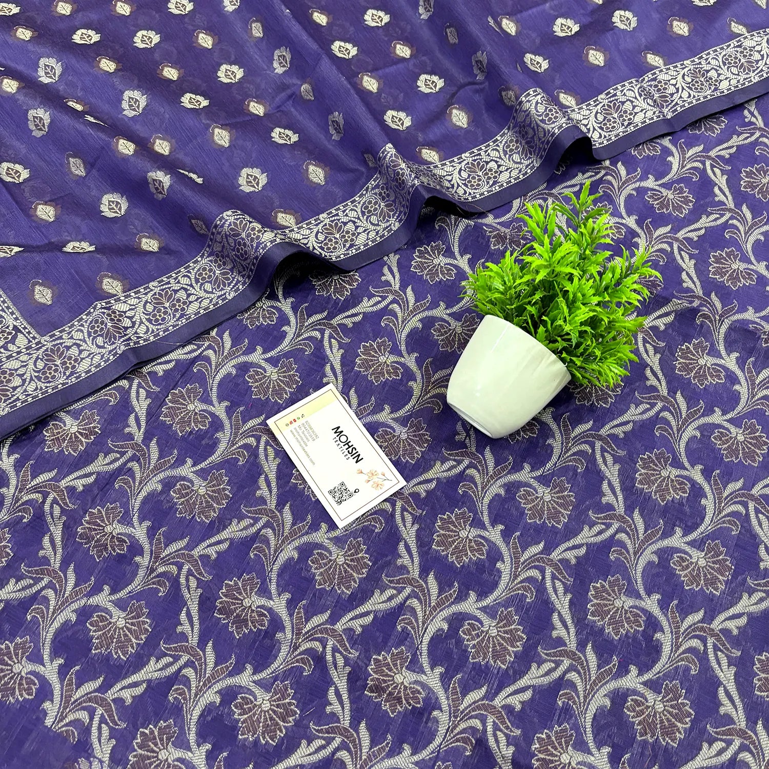 Auda Surahi Jaal Cotton Silk Banarasi Suit