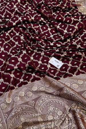 Wine Qaidi Buti Katan Silk Banarasi Saree