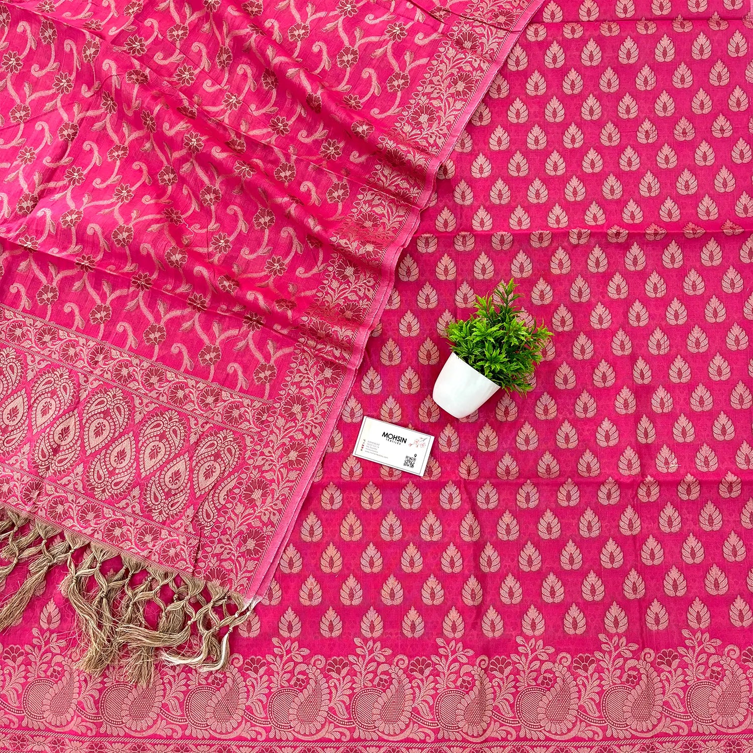 Pink Kacchi Carry Patta Cotton Silk Banarasi Suit
