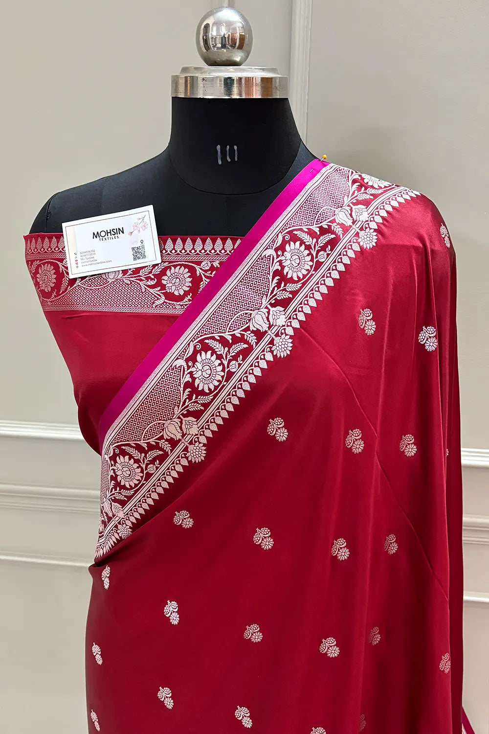 Maroon Babri Buti Katan Silk Banarasi Saree